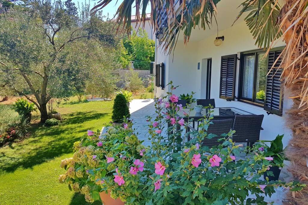 Apartment Samlandin Krk Town Bagian luar foto